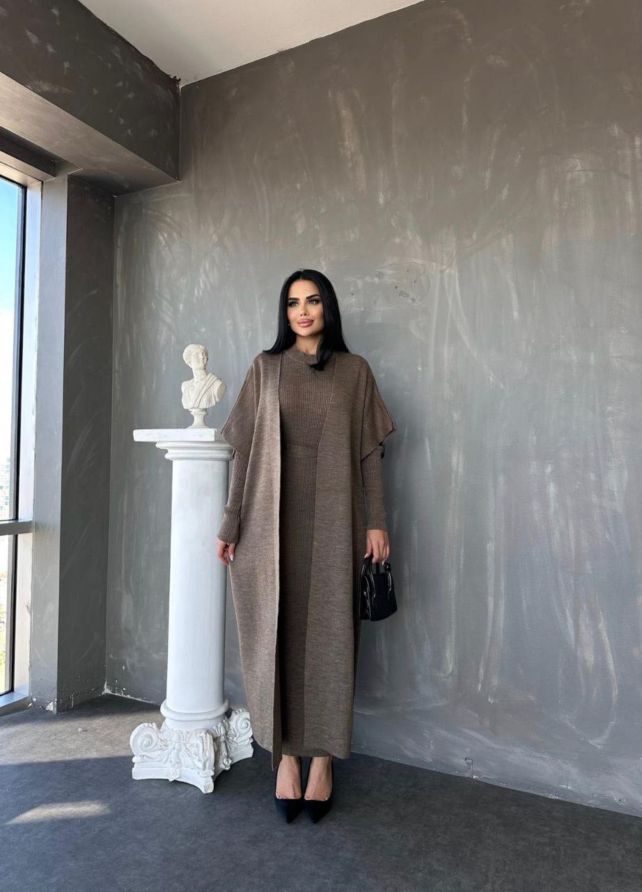 Robe et cardigan avec ceinture