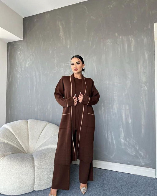 Ensemble trois pièces en laine premium et luxueuse&nbsp;