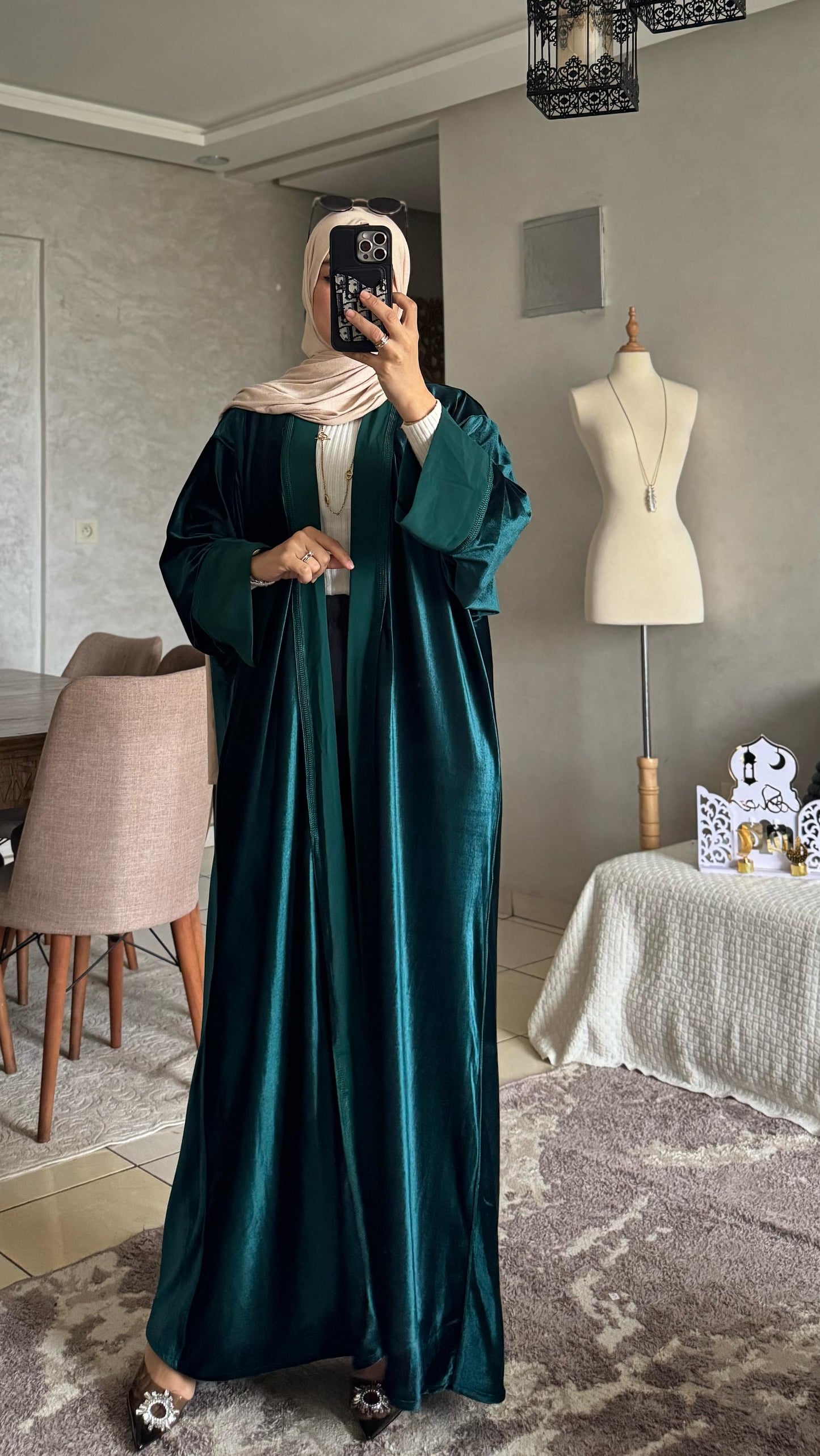 عباية الفخامة بالموبرة حرير